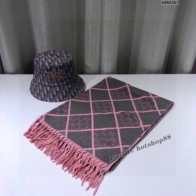 Gucci古奇專櫃爆款女士菱格圍巾披肩 mmyj2261